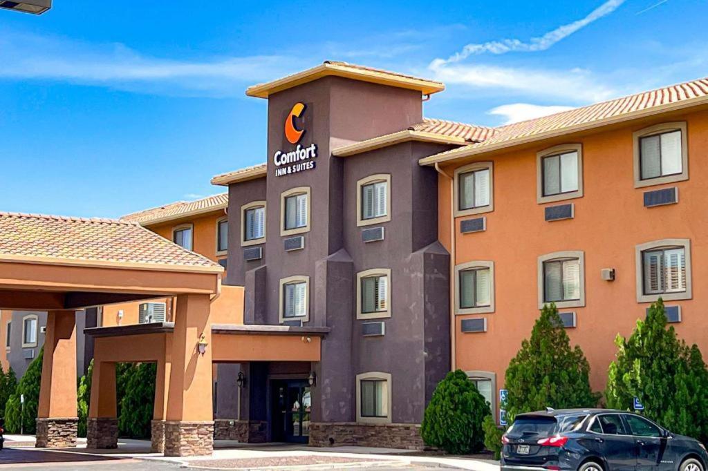 Comfort Inn And Suites Thatcher Exterior photo