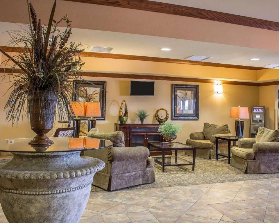 Comfort Inn And Suites Thatcher Exterior photo
